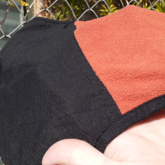 Jansport Soft Orange & Black Vest, Size XL - Picture 6 of 8